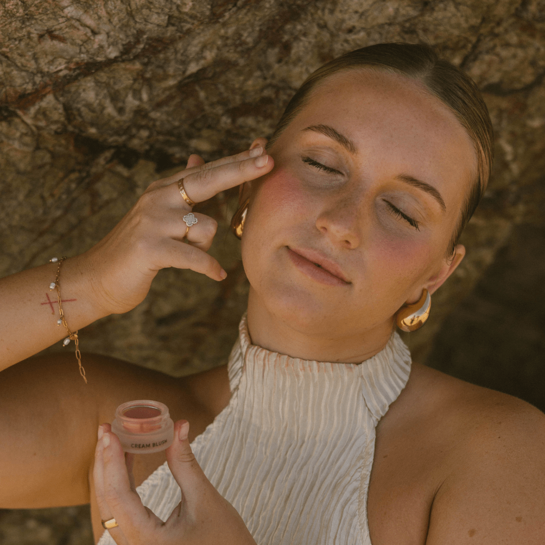 Eco by Sonya natural cream blush applying on cheeks